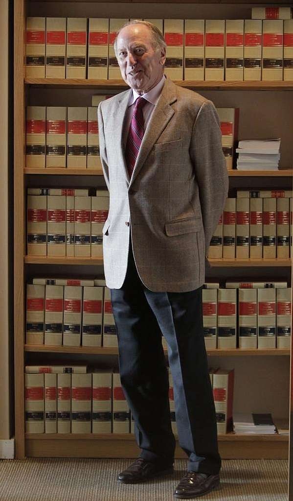 Tomás Ramón Fernández