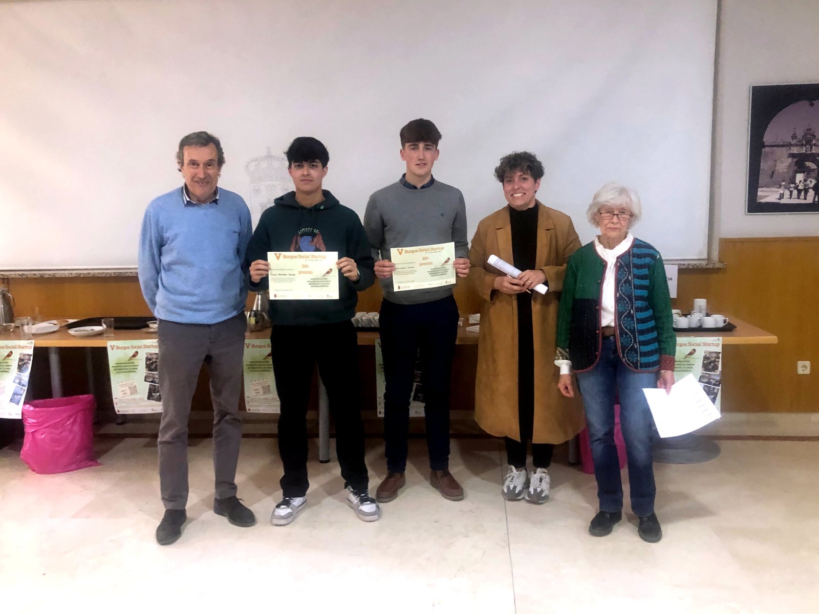 2024-04-27 V Burgos Social Startup Foto UBU 002 2 premio