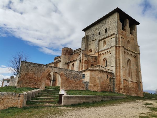 Iglesia de Villamorón 