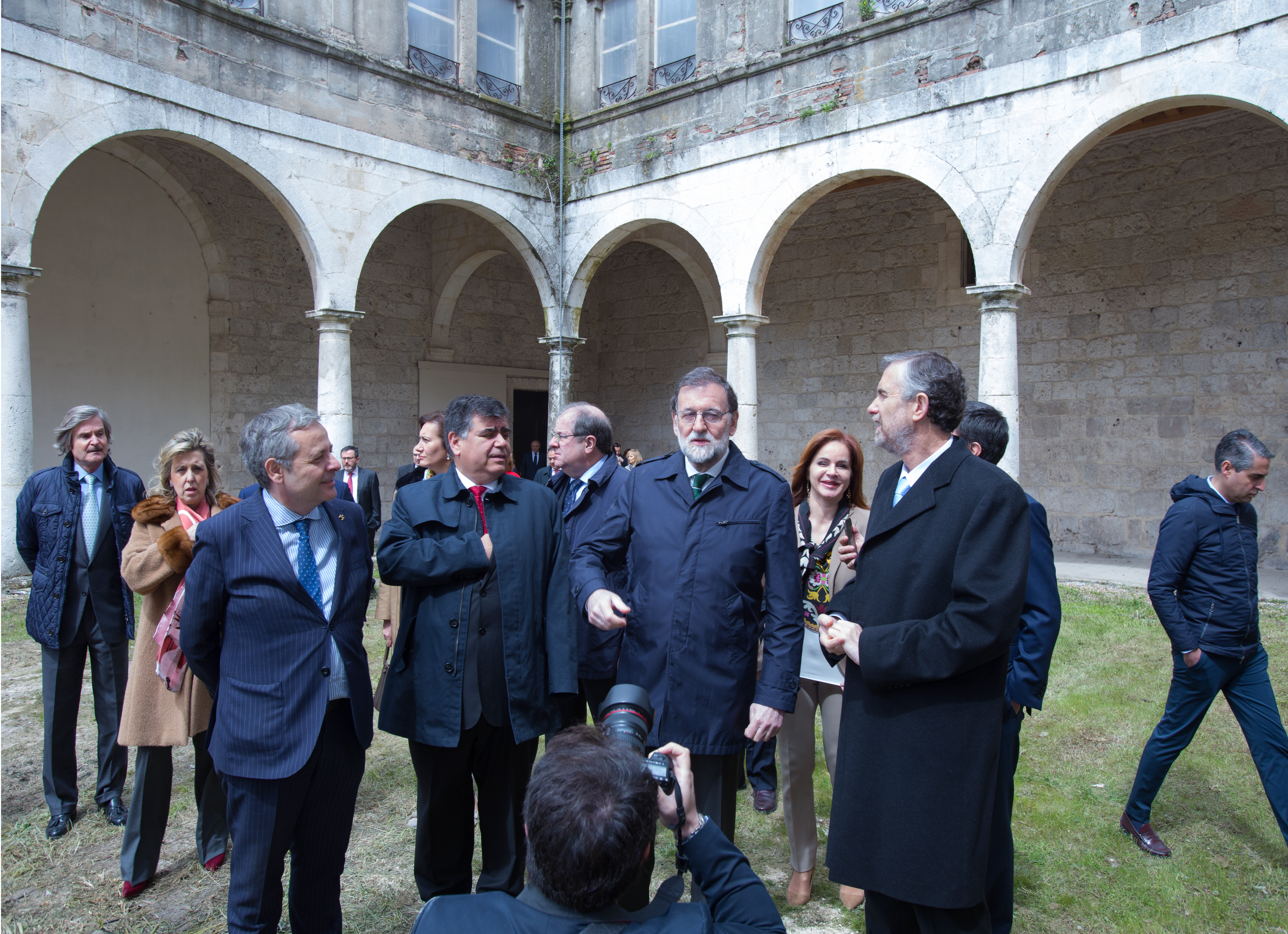 Visitando el Hospital de la Concepción.