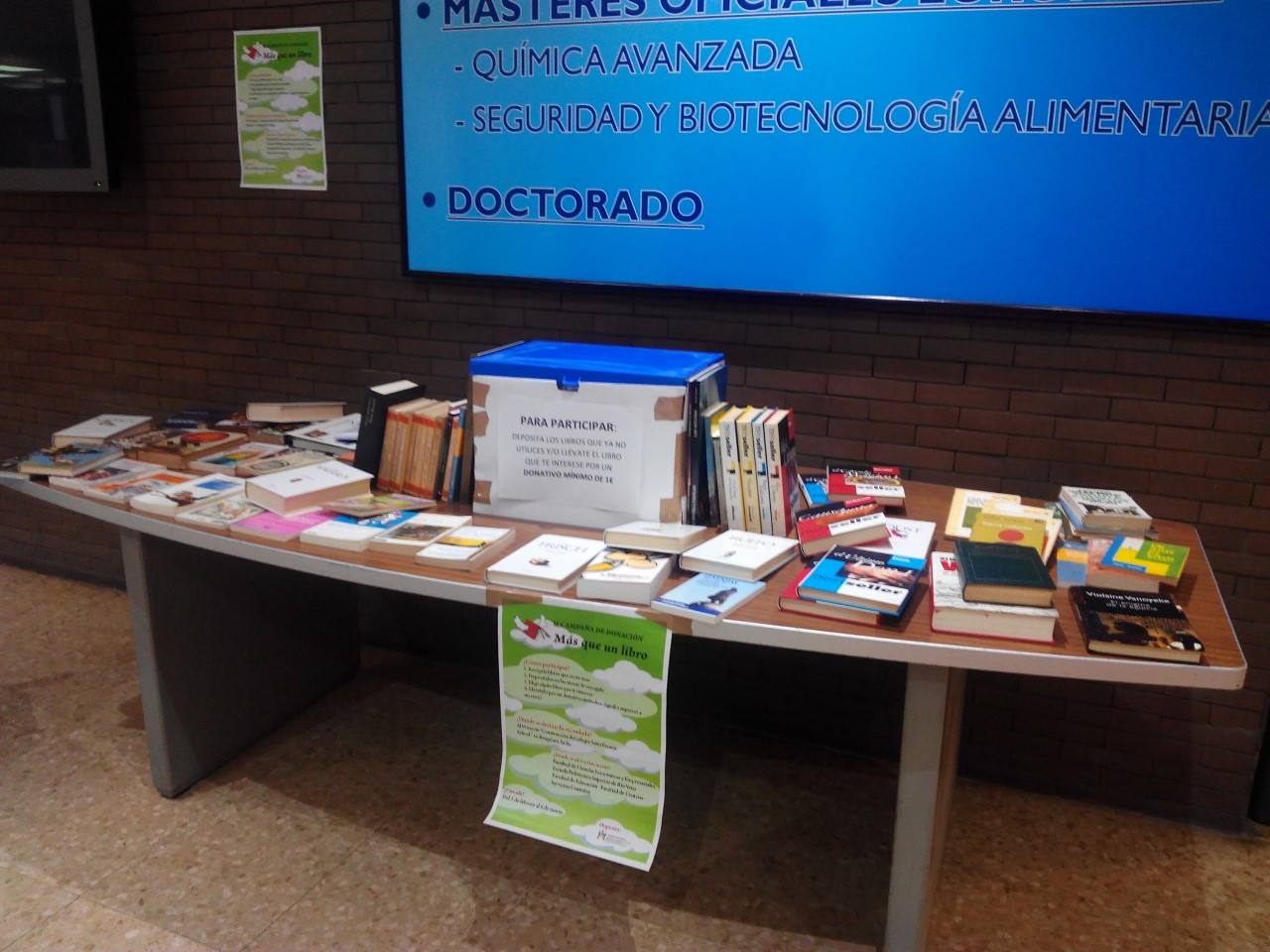 Mesa de donación en Facultad de Ciencias