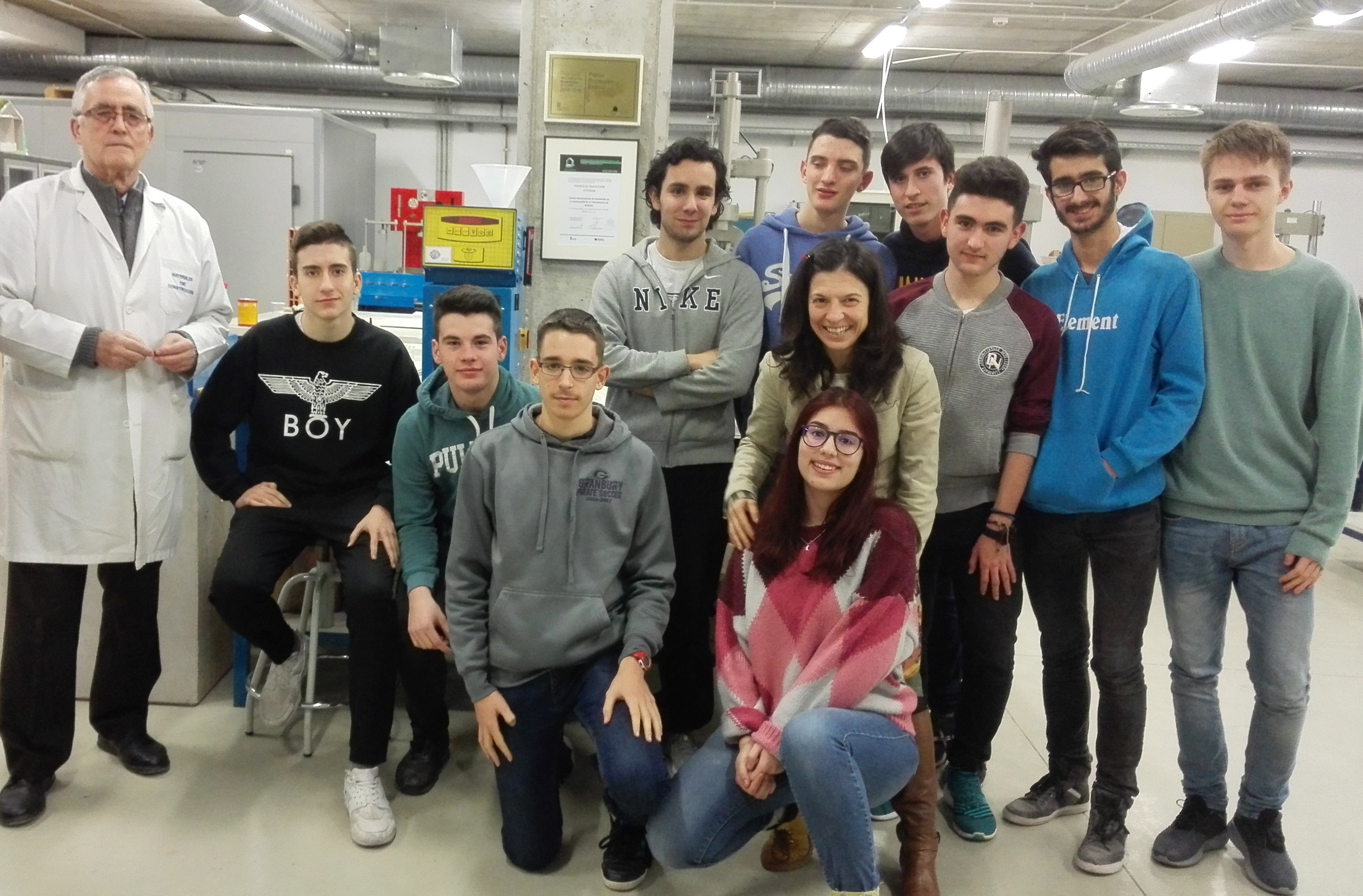 Alumnos del IESComuneros de Castilla en el GIIE