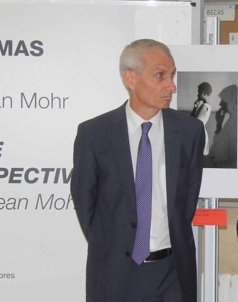 Thomas Kolly, Embajador de Suiza en España y Andorra. Inauguración de la exposición "Contra las víctimas de la guerra".