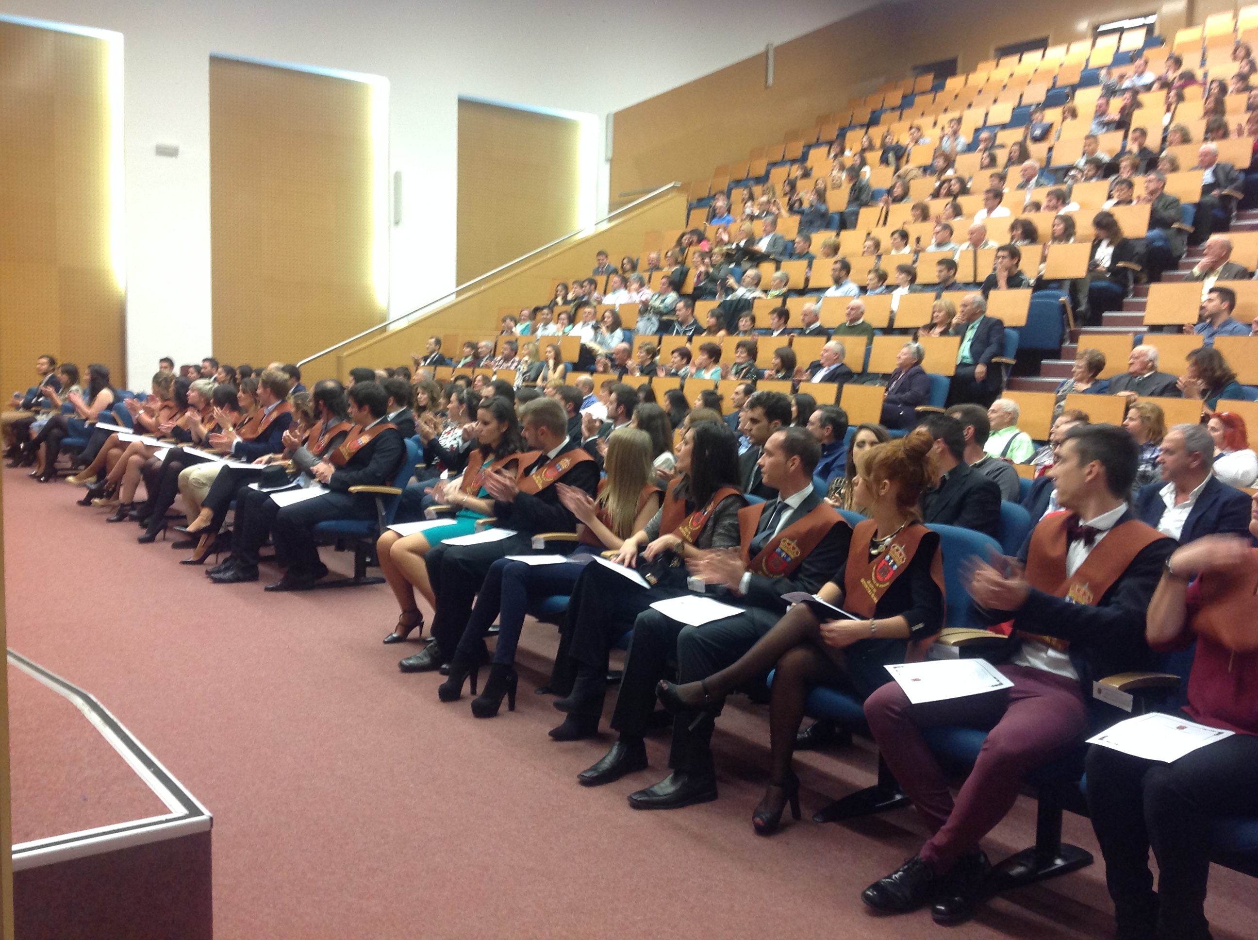 Graduación de Arquitectura Técnica 2015