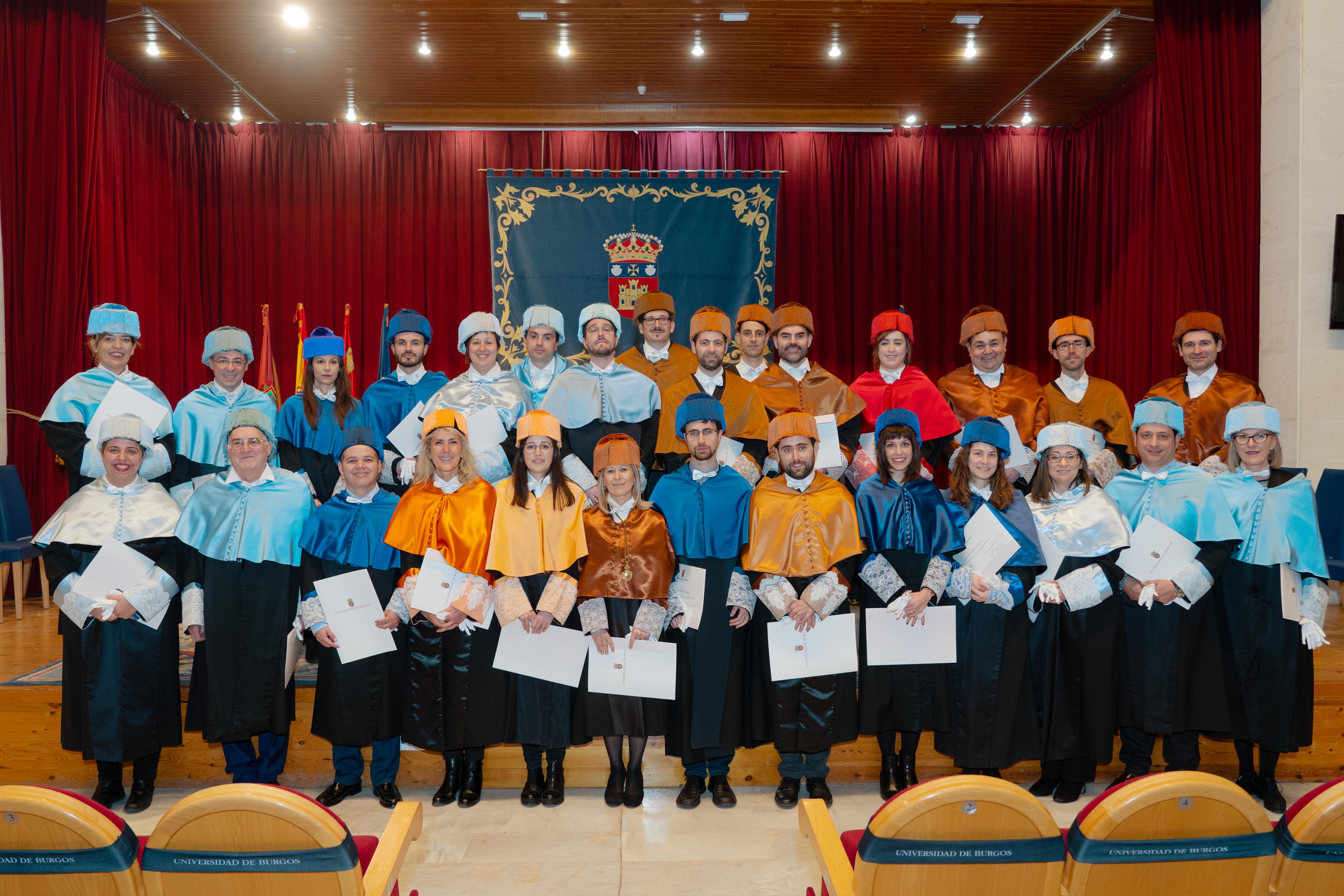La Universidad de Burgos celebra su Fiesta con un acto solemne para conmemorar el día del doctor. El padrino de los nuevos docto