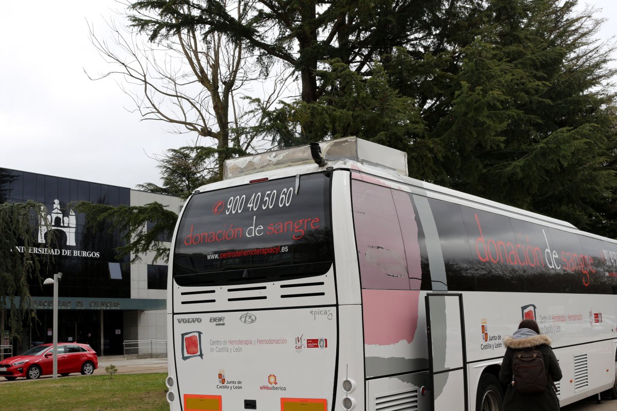 autobús de donación de sangre