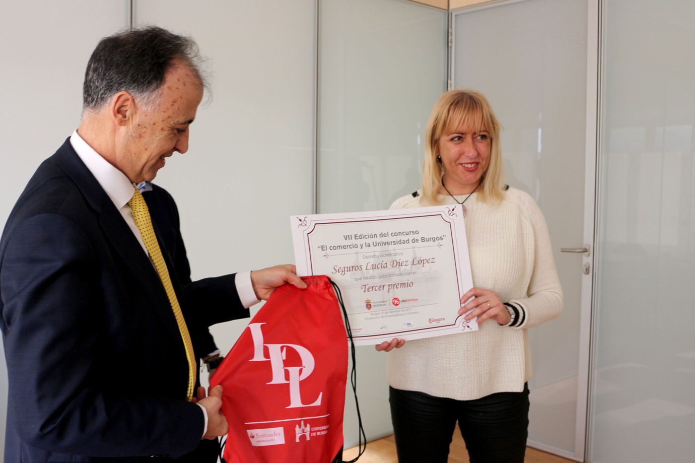 VII Edición del concurso "El Comercio y la Universidad de Burgos"