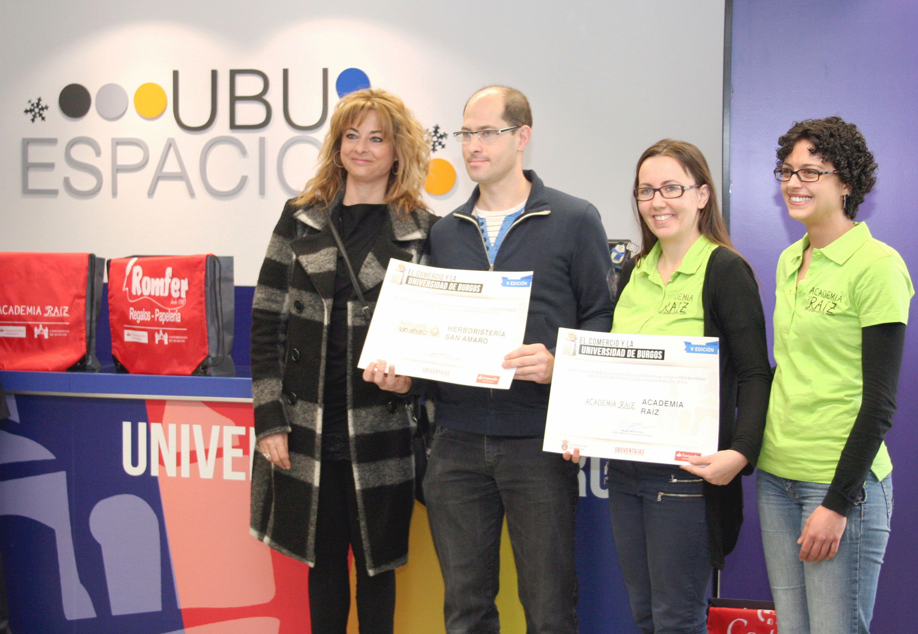 premios ubuventajas Herboristería San Amaro y Academia Raíz