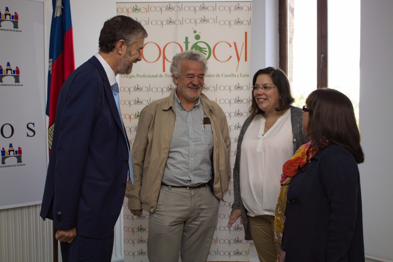 2016-10-07 convenio colegio terapeutas ocupacionales UBU