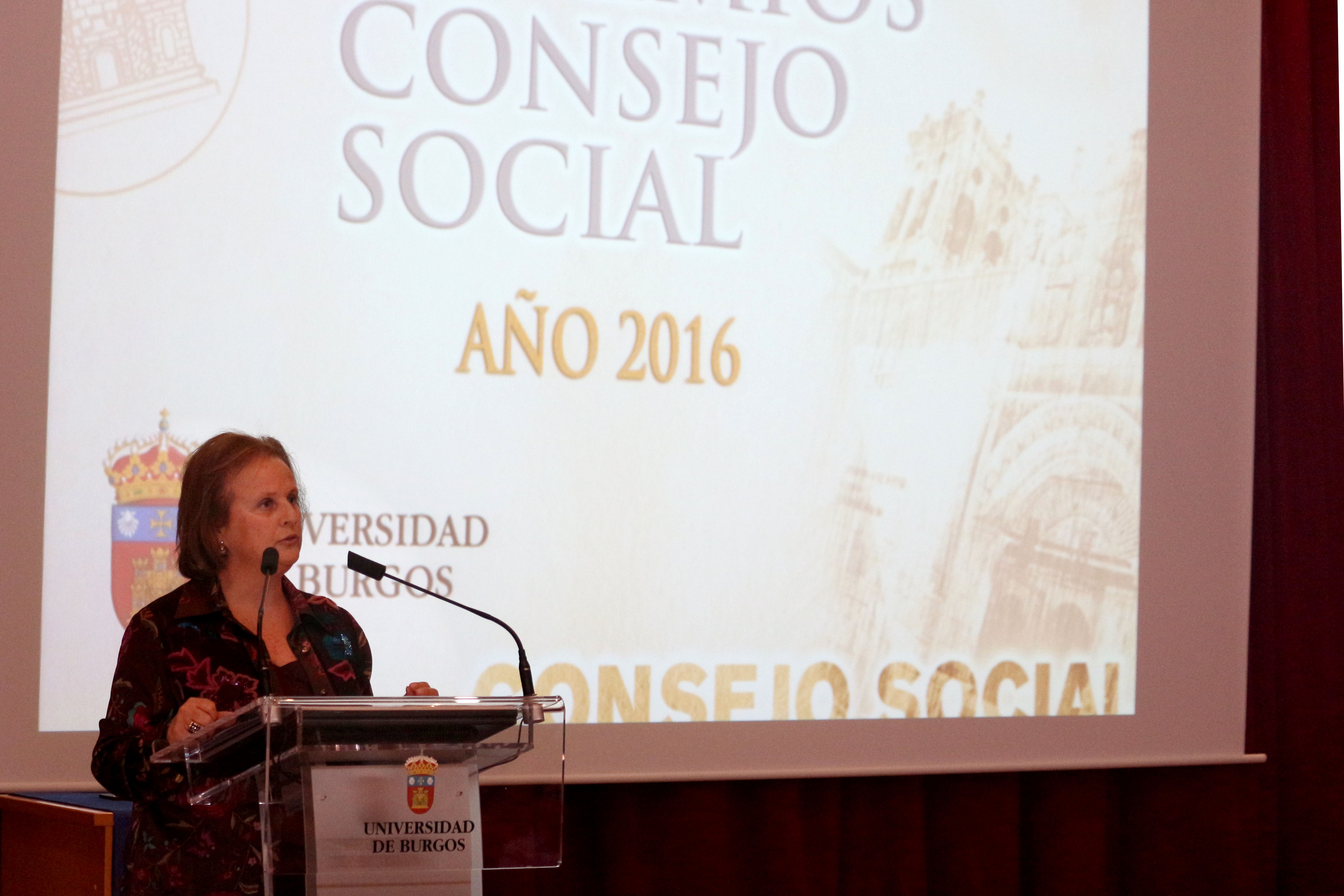 V Premios del Consejo Social. MªLuisa Lobato