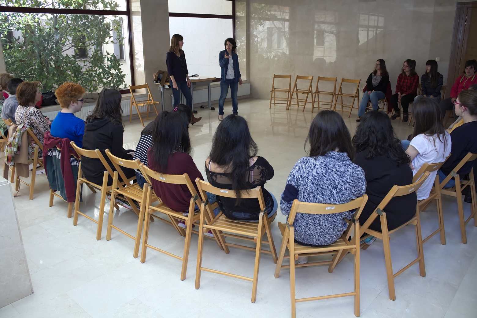 "Gimnasia neuronal" para jóvenes y mayores