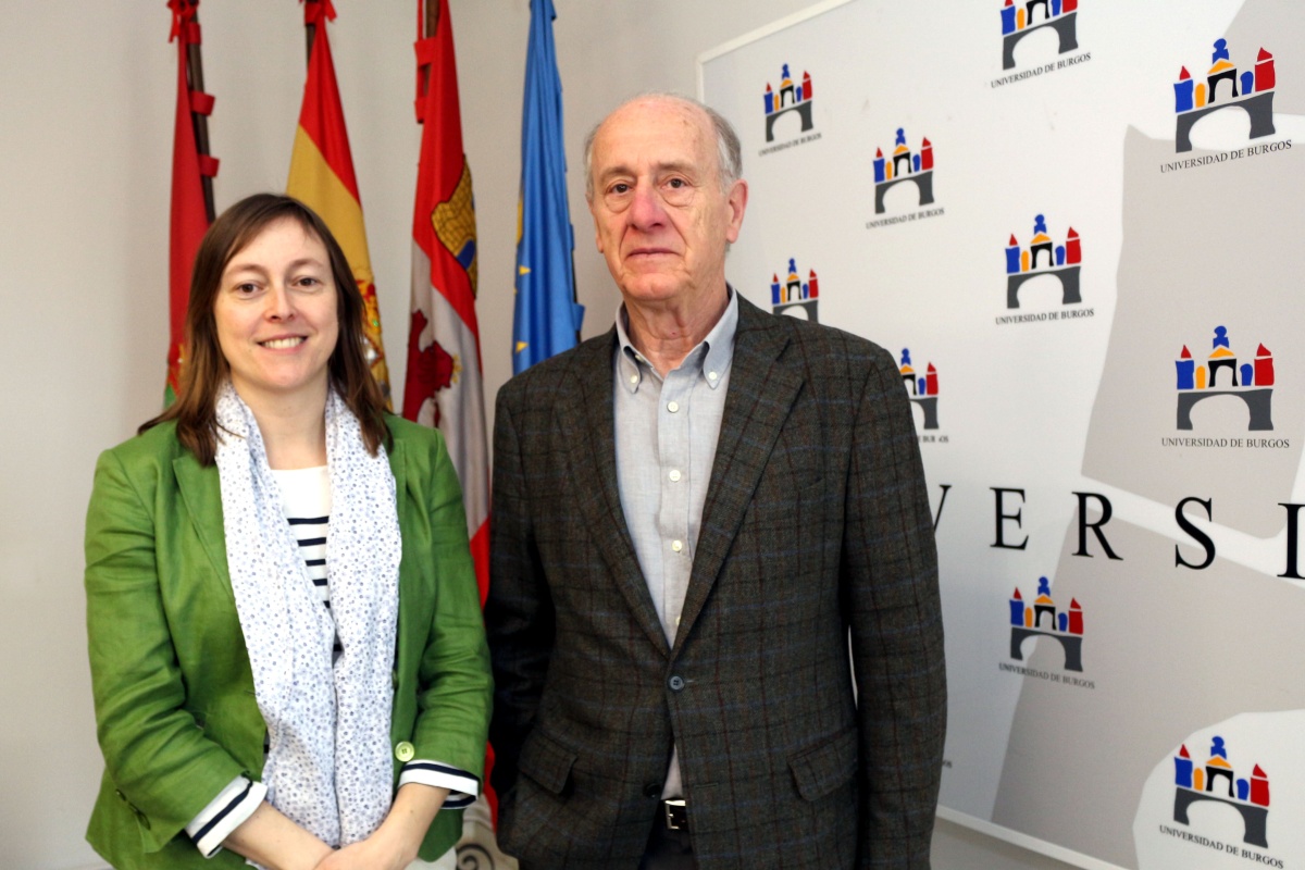 La AAAAUBU beca a los alumnos de másteres con dificultades económicas