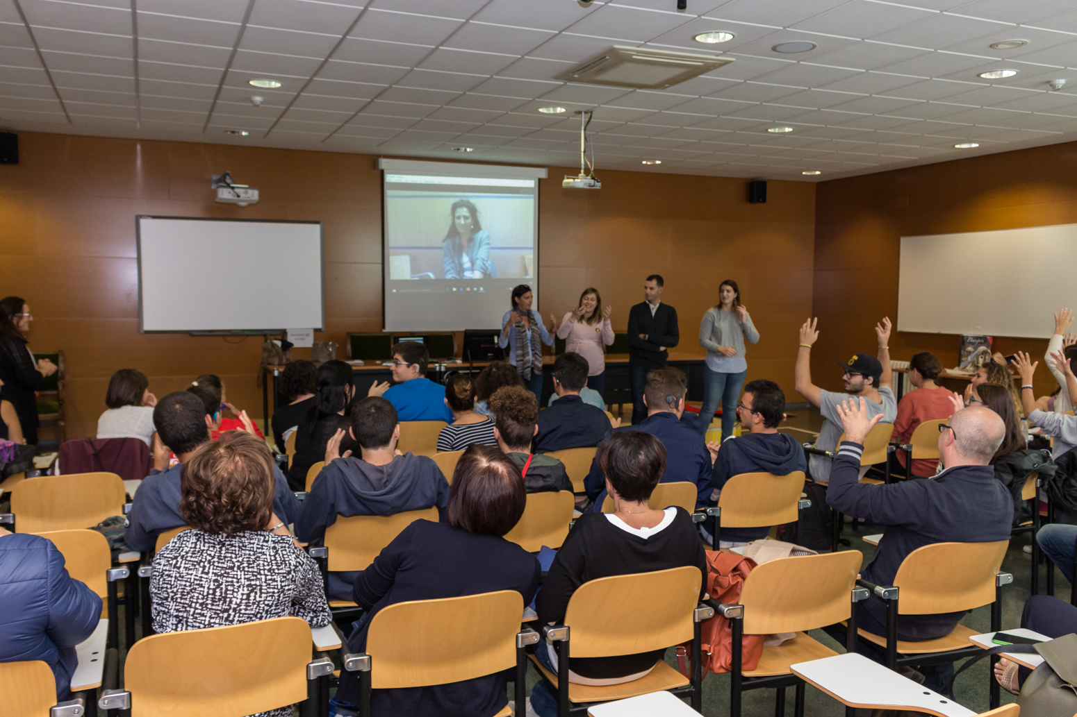 Visita estudiantes sordos sicilianos