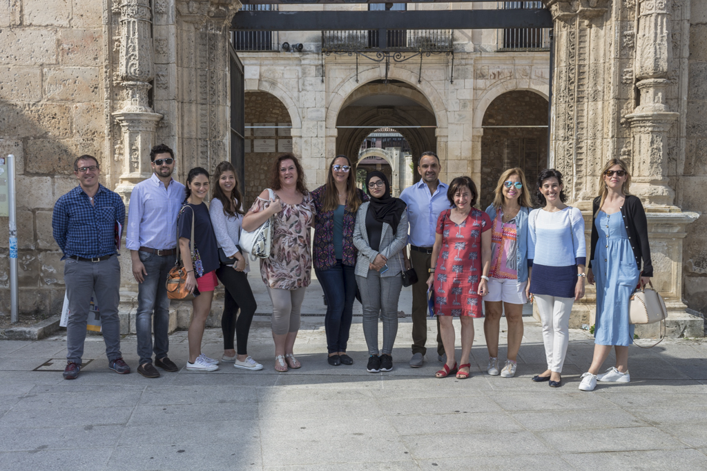 Emiratos Árabes y Oriente Medio