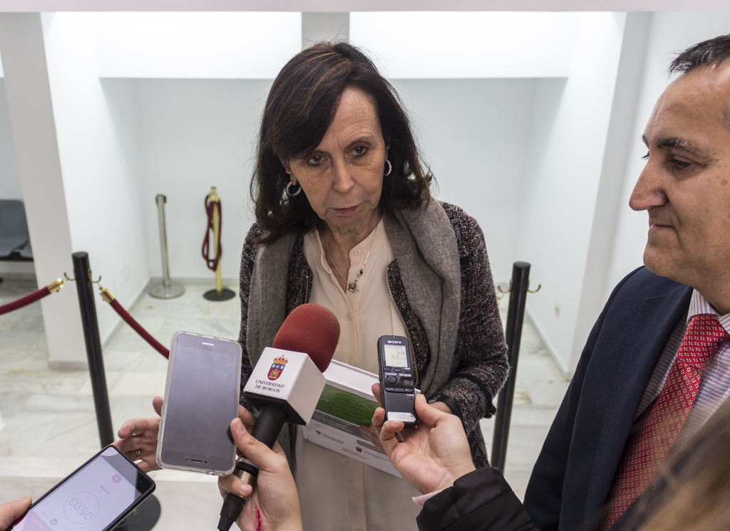 María Emilia Casas Baamonde. libro “40 años de Constitución española: un análisis desde España e Iberoamérica”