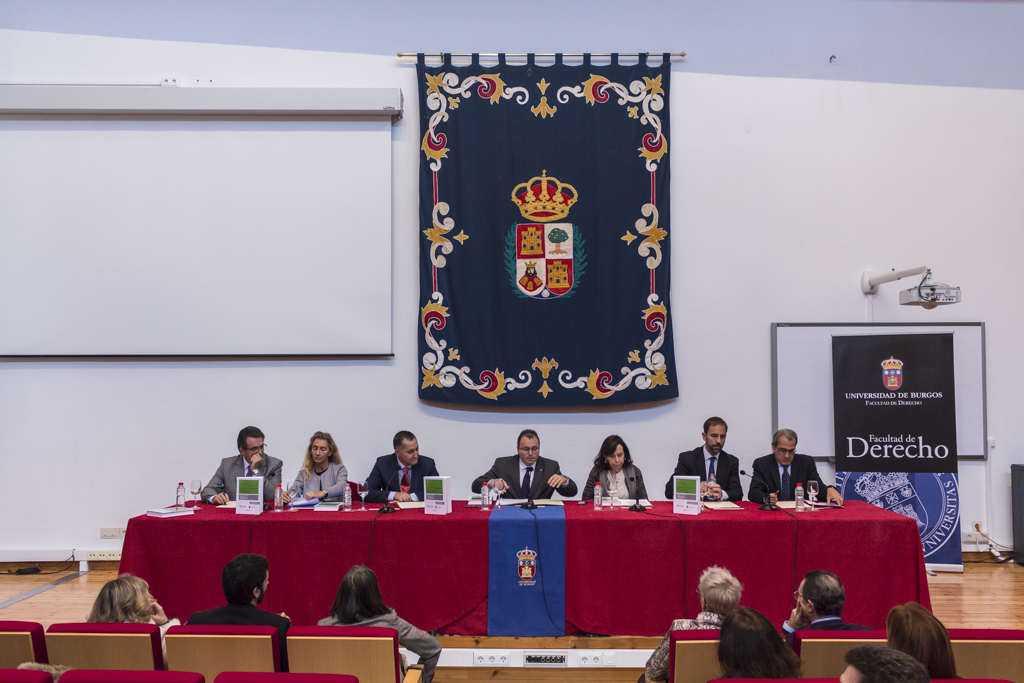libro “40 años de Constitución española: un análisis desde España e Iberoamérica”