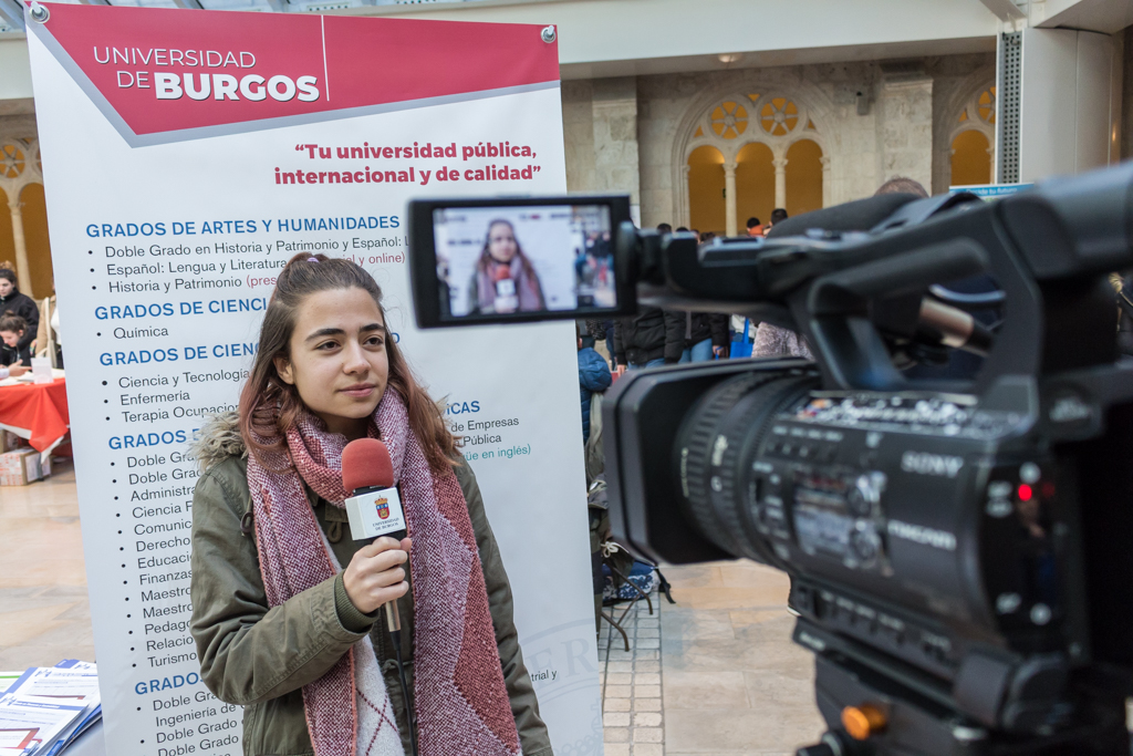 La UBU presenta su oferta académica en UNITOUR