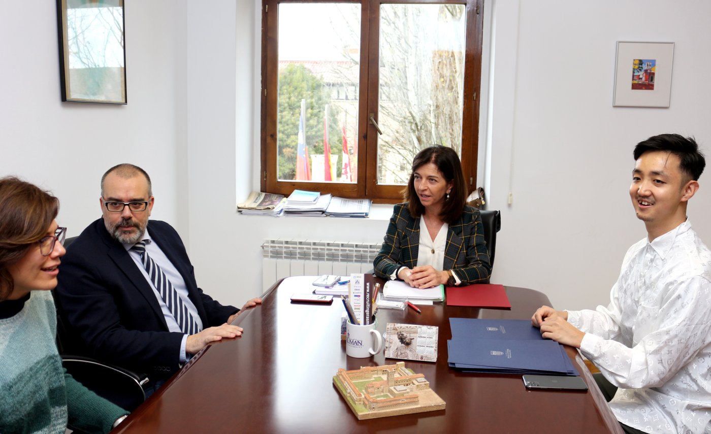 La UBU y el Chinese Institute of International Education tienden puentes