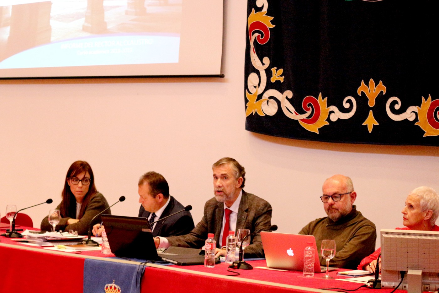 Claustro de la Universidad