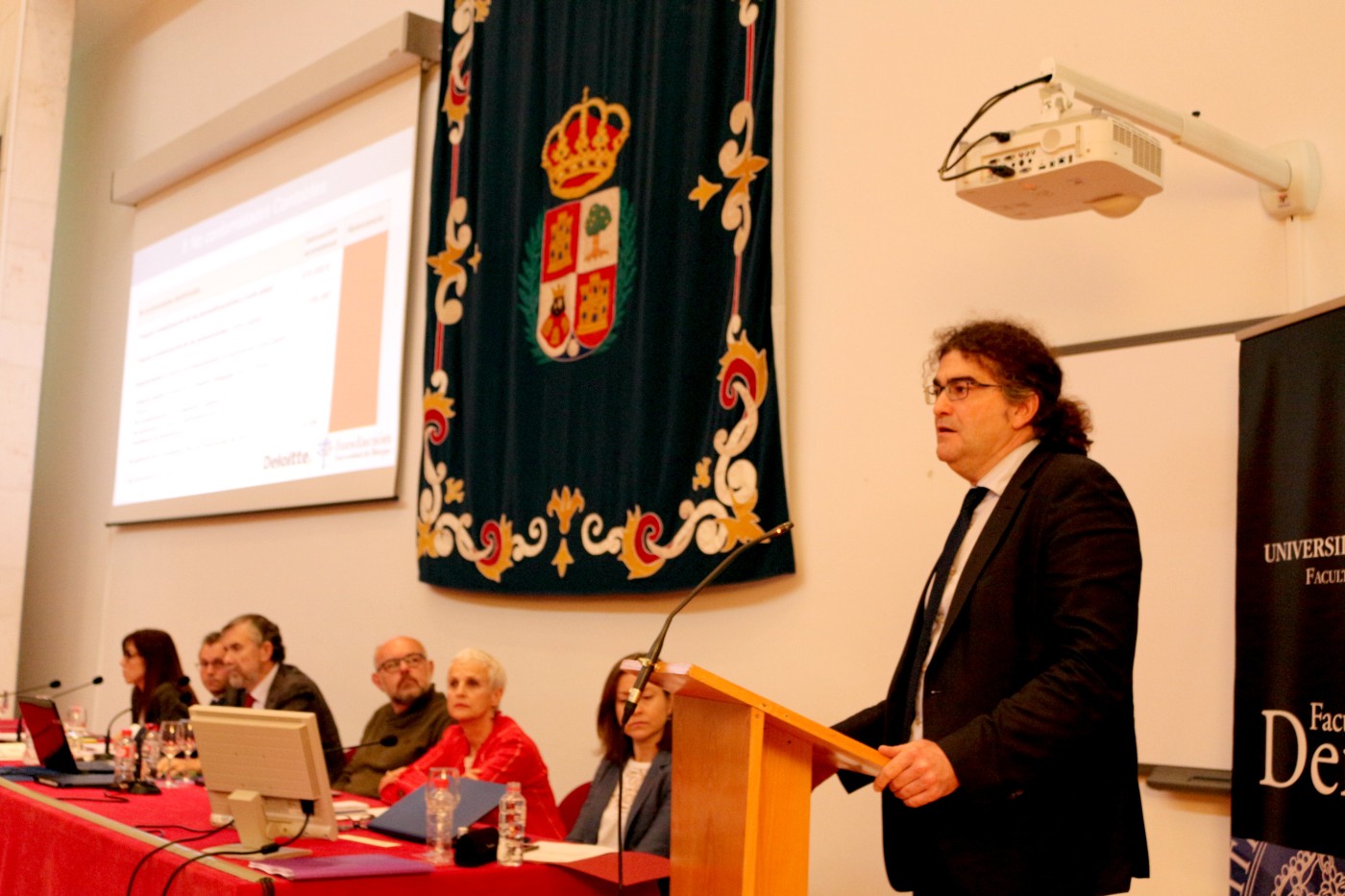 Claustro de la Universidad