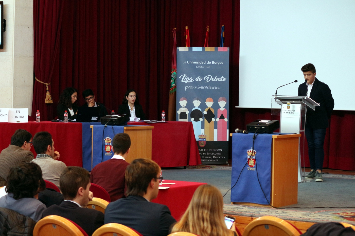 V Liga de Debate Preuniversitaria