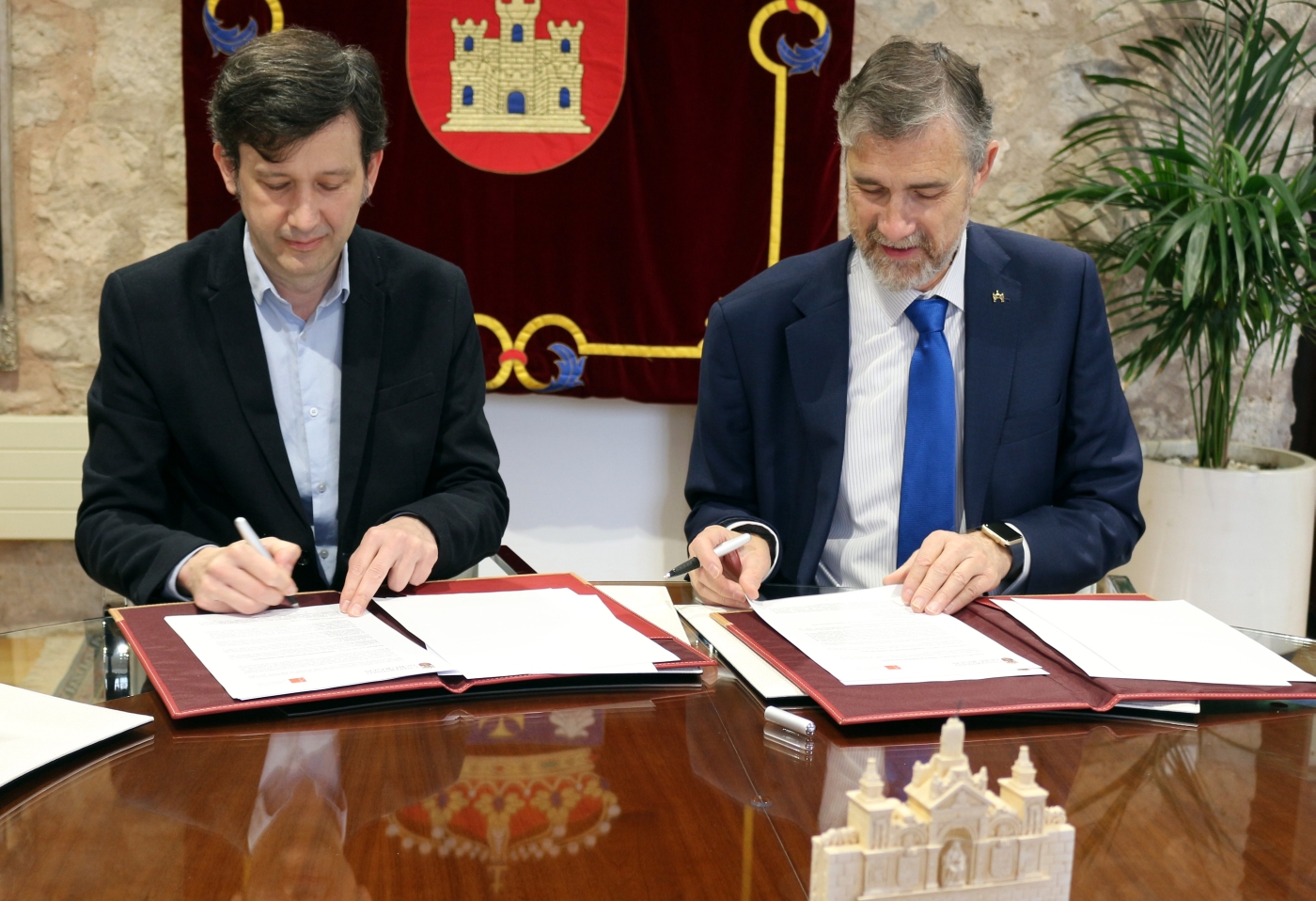  La UBU y el Instituto de la Construcción renuevan su alianza