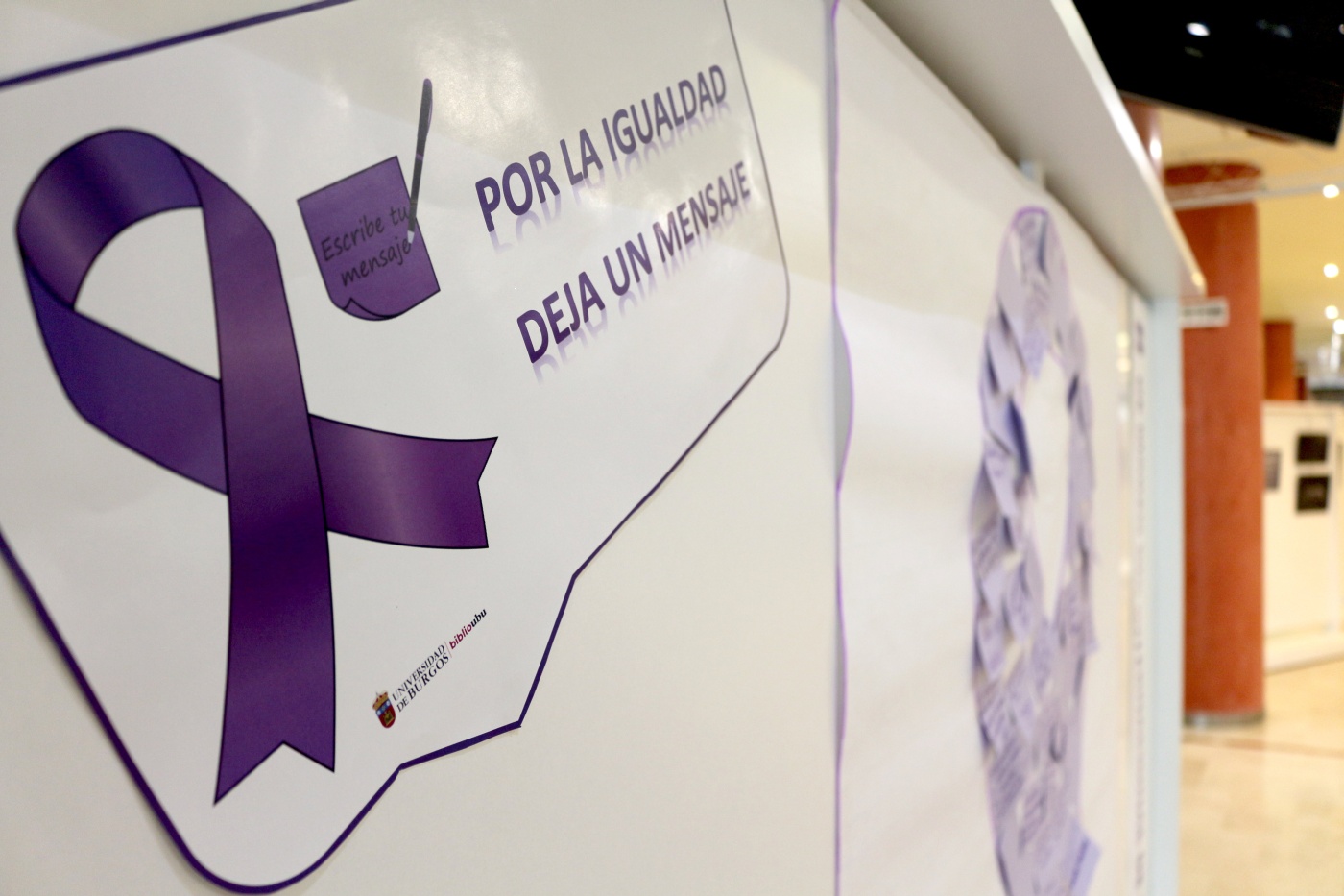 Campaña “Por la igualdad, deja un mensaje... y cuélgate un lazo solidario”.