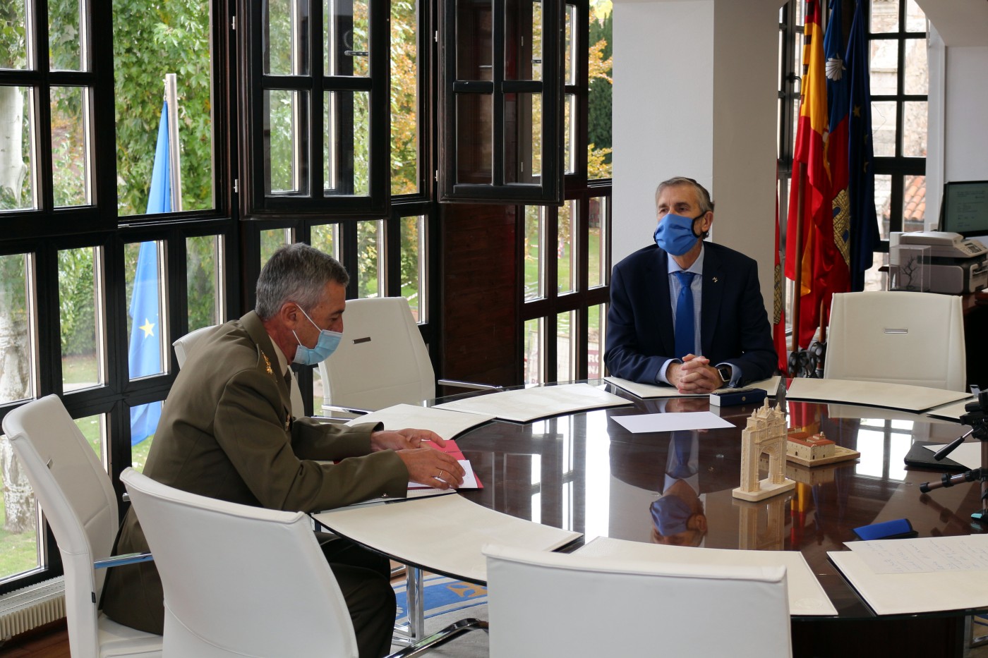 La UBU y el Ministerio de Defensa firman un covenio para realizar actividades docentes y de investigación 