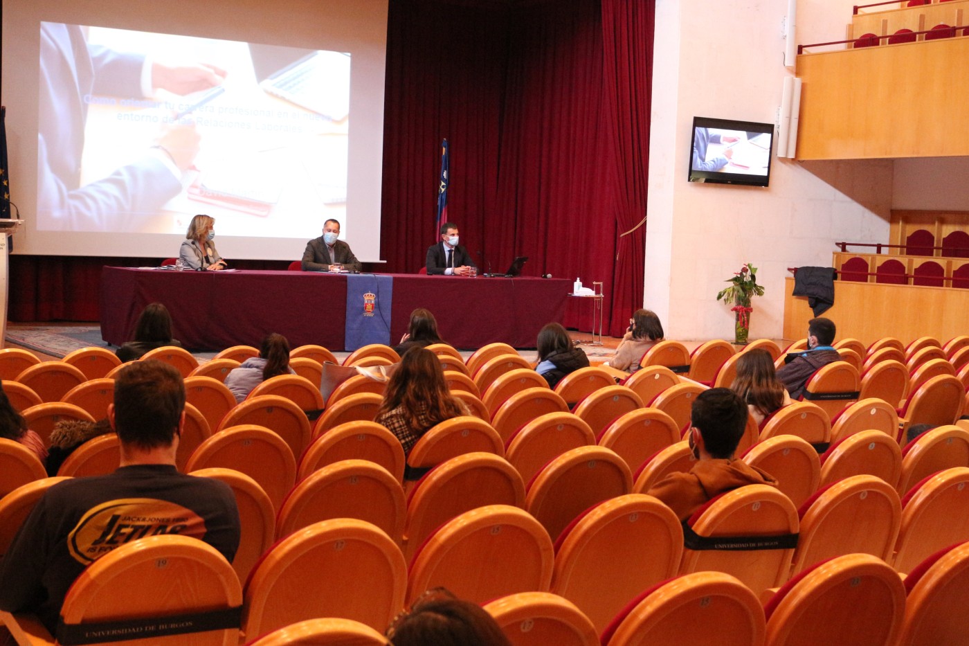 Conferencia ¿Cómo orientar tu carrera profesional en el nuevo entorno de las relaciones laborales?