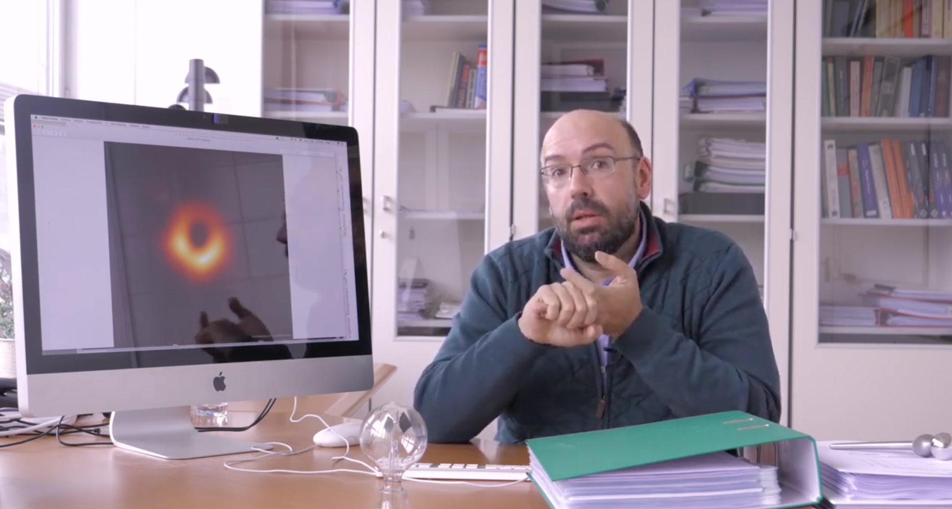 Andres Ballesteros, agujero negro