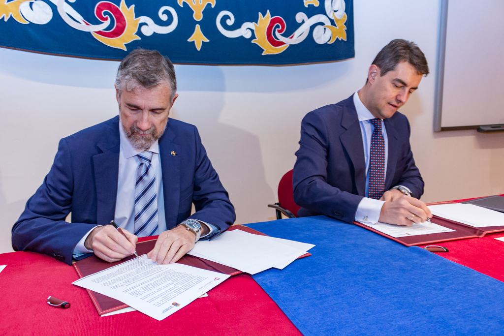 Firma Convenio Fundación Villalar - Diego Herrera Carcedo/UBU