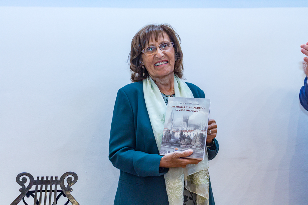 Homenaje a la profesora Lena S. Iglesias Rouco