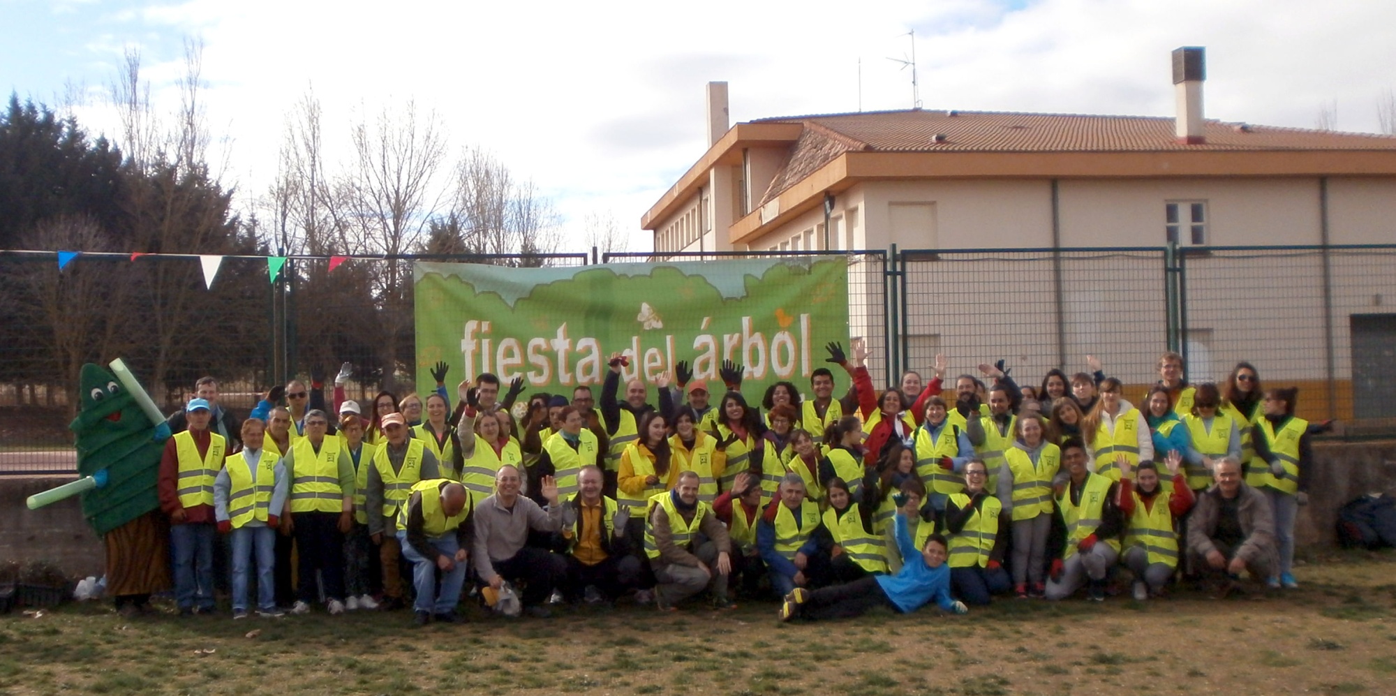 340 fresnos en Melga de Fernamental