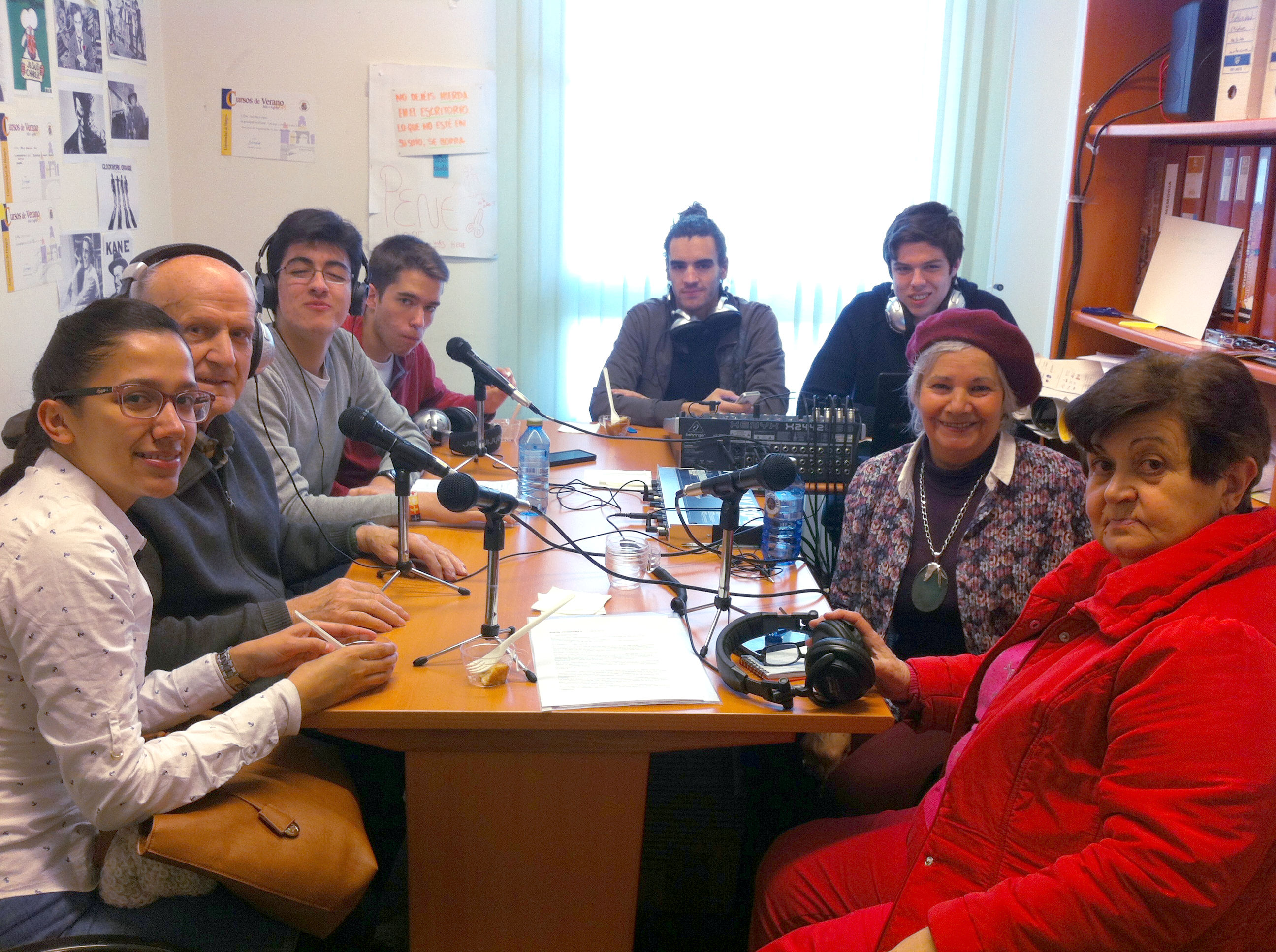 Sintonizando generaciones UBUradio