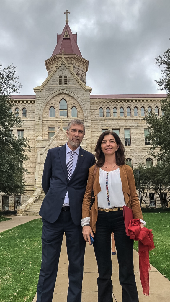 Delegación universitaria en Texas