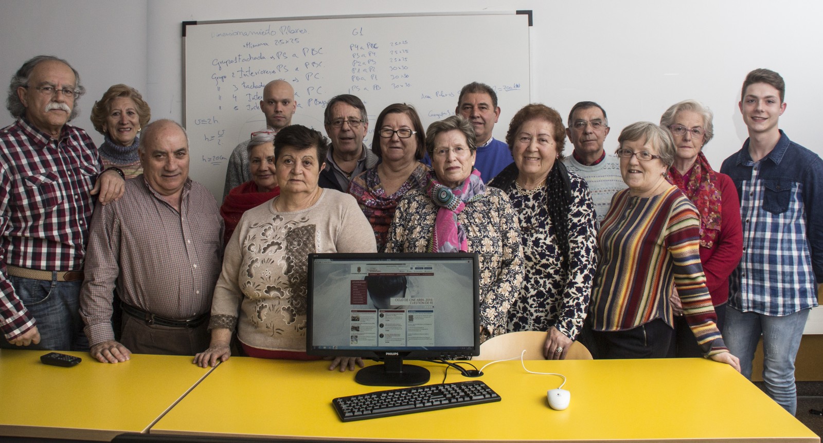 Taller intergeneracional informática UBU