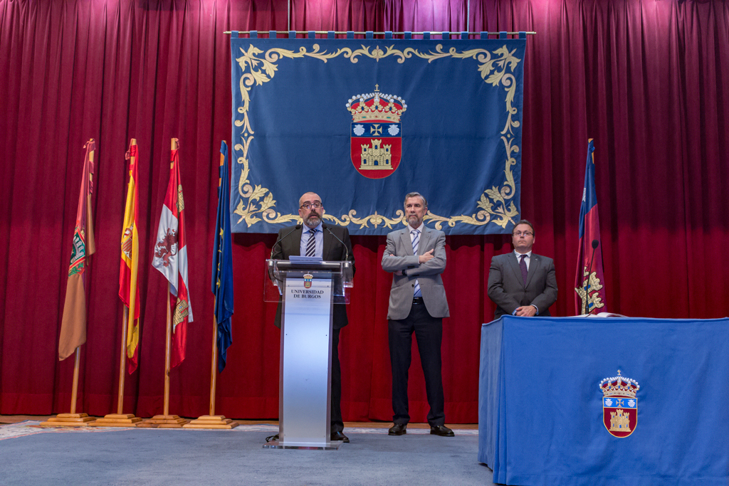 Toma posesión decanos de Educación y Humanidades y Comunicación