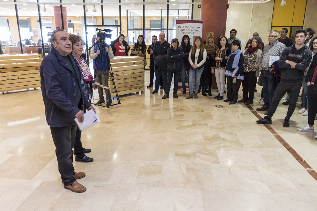 Visita exposición Hijos de Santiago Rodríguez