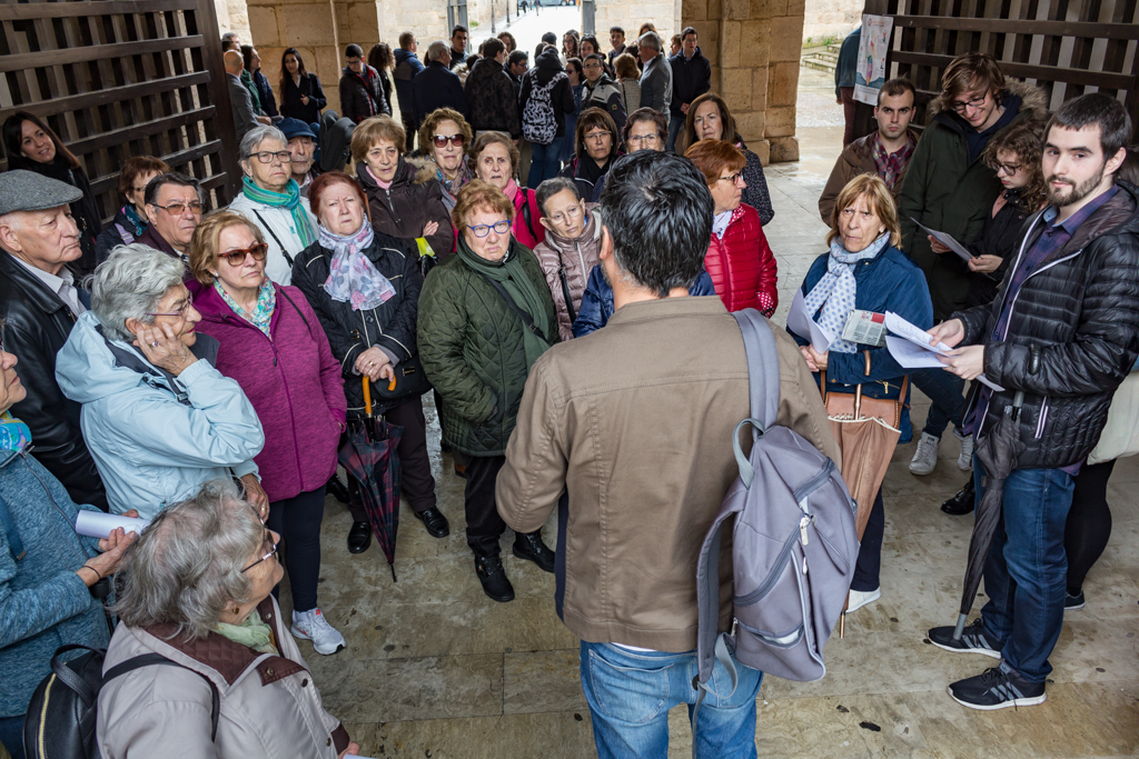 Estudiantes de Historia acercan el patrimonio histórico y cultural de la UBU a las personas mayores
