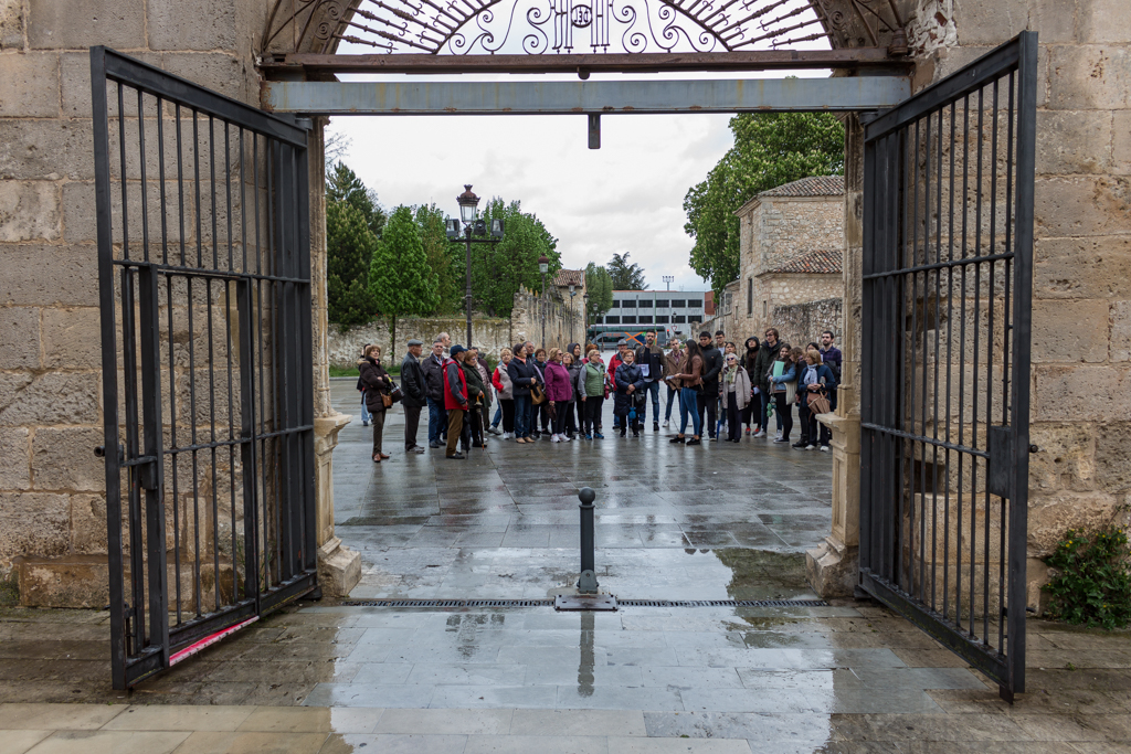 Estudiantes de Historia acercan el patrimonio histórico y cultural de la UBU a las personas mayores