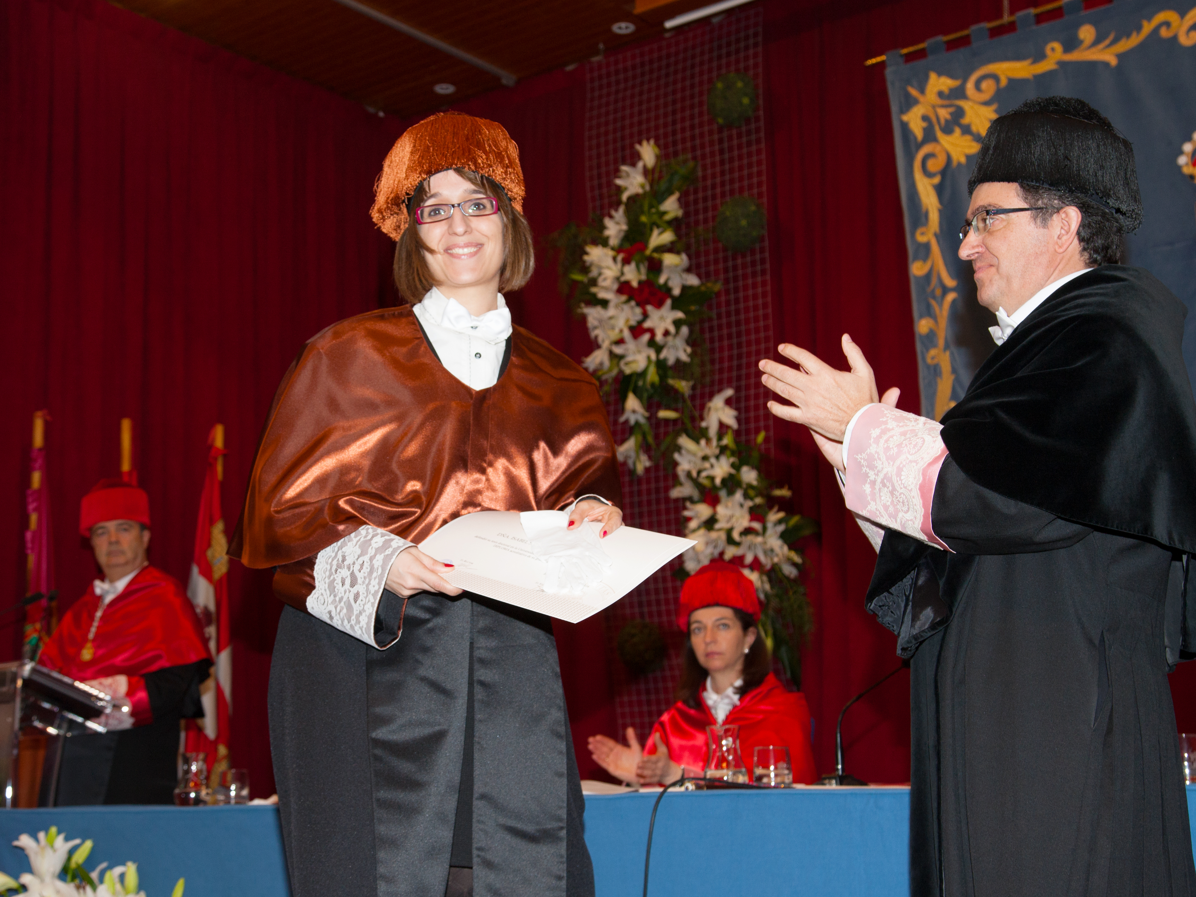 Dra. Dña. Isabel Santamaría Vicario