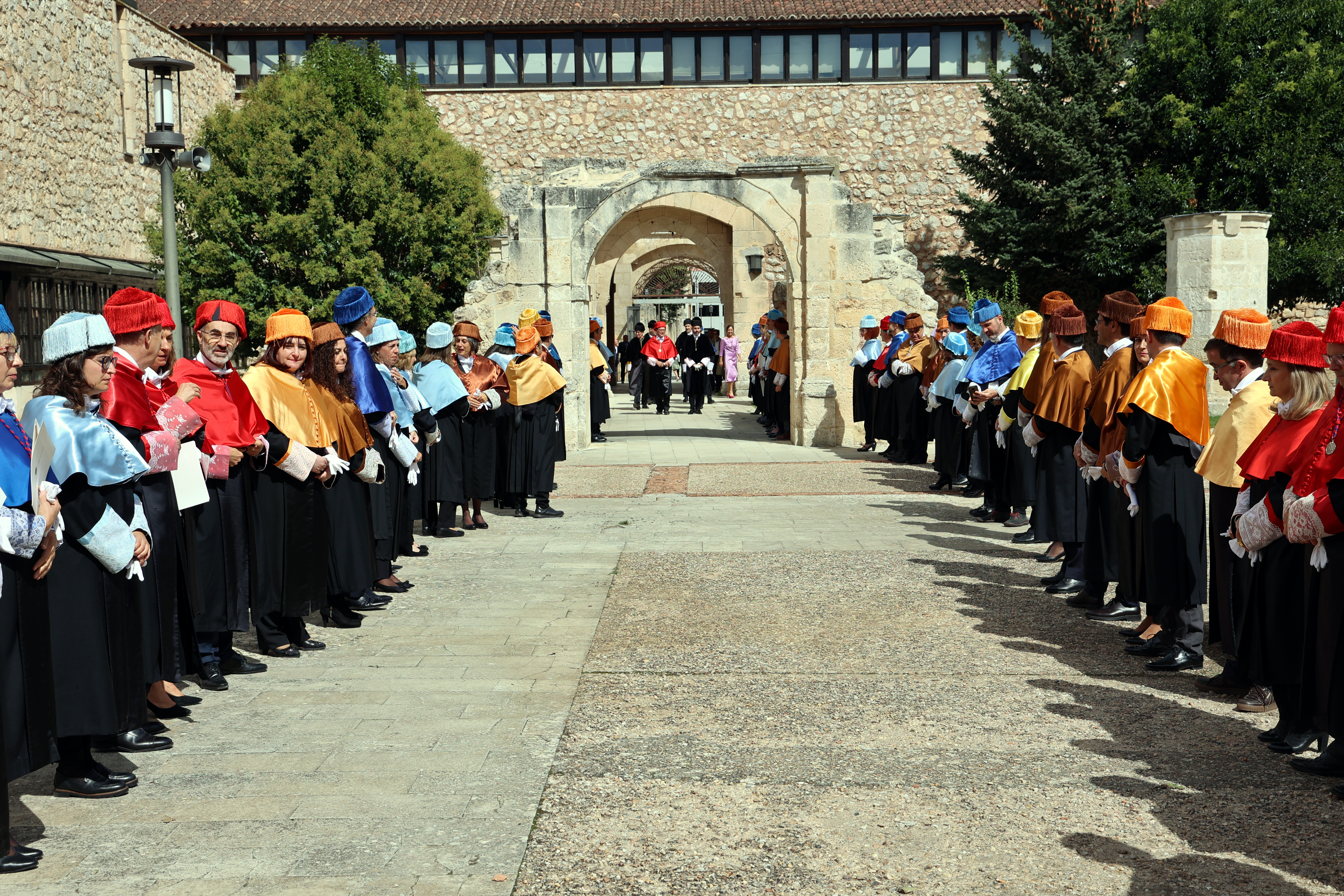 Tradicional paseíllo de doctores