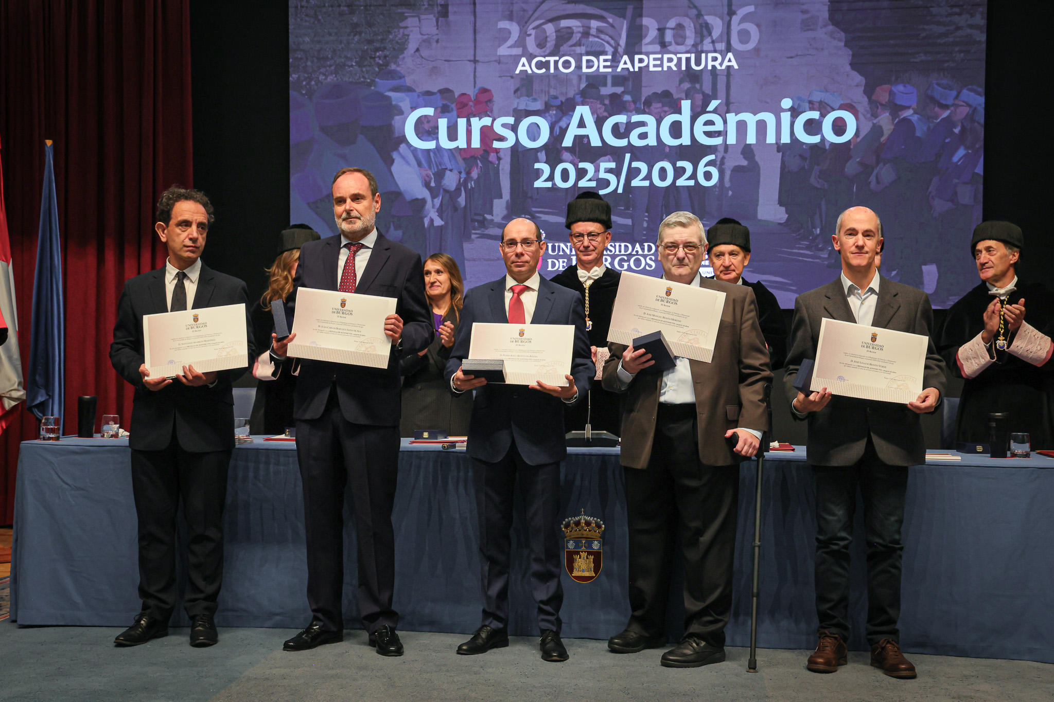 D. Santiago Aparicio Martínez, D. Juan Carlos Baruque Sainz de Aja, D. Pedro Raúl Benito da Rocha, D. José Manuel Benito Moreno y D. José Ignacio Benito Verde