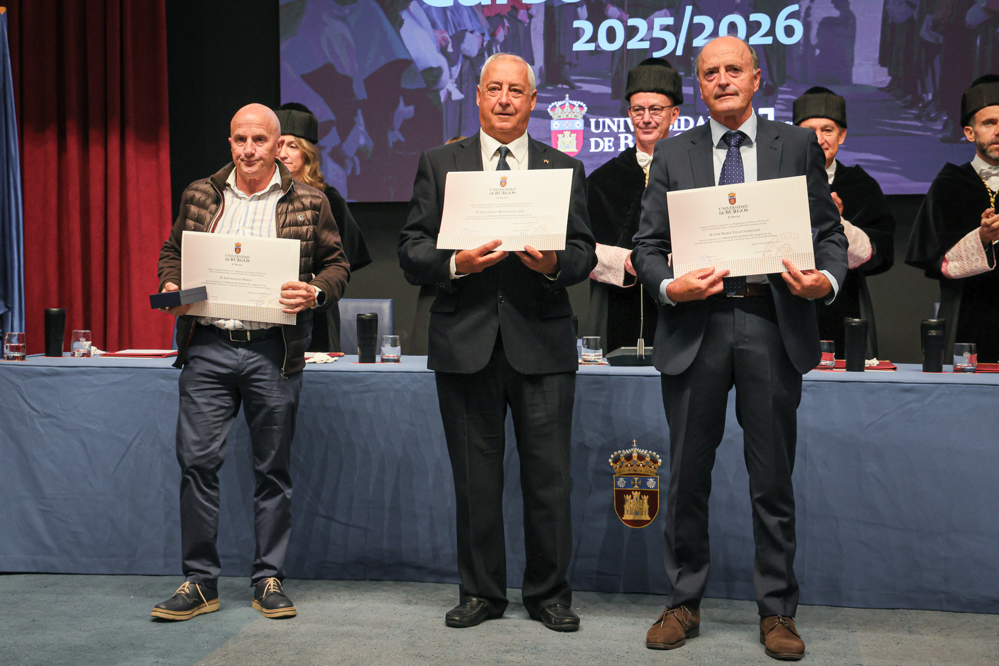 D. José Gonzalo Moral, Dr. Jesús Ángel Meneses Villagrá y D. José María Vela Castresana