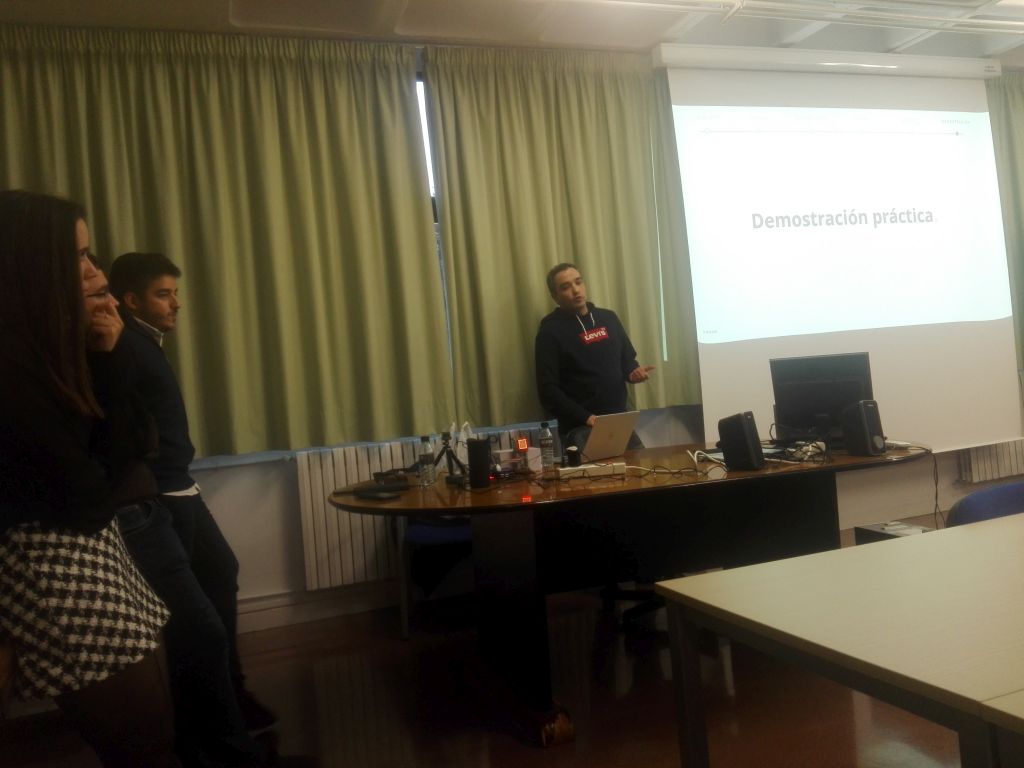 Talleres impartidos por la empresa Deloitte