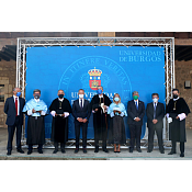 Los rectores de las Universidades de Castilla y León y autoridades académicas junto con el presidente del Senado en el Acto de Apertura de la UBU