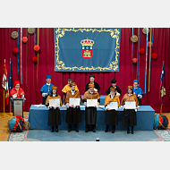 Dra. Marta Skaf, Dr. Miguel de Simón, Dr. Roberto Alcalde, Dra. María del Carmen Rodríguez y Dra. Margarita Ortega.