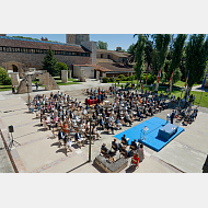 Entrega de Premios y Distinciones de la Universidad de Burgos en el Patio de los Comendadores del Hospital del Rey