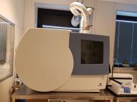Espectrometría Óptica de Plasma (ICP-OES) (Vista frontal)